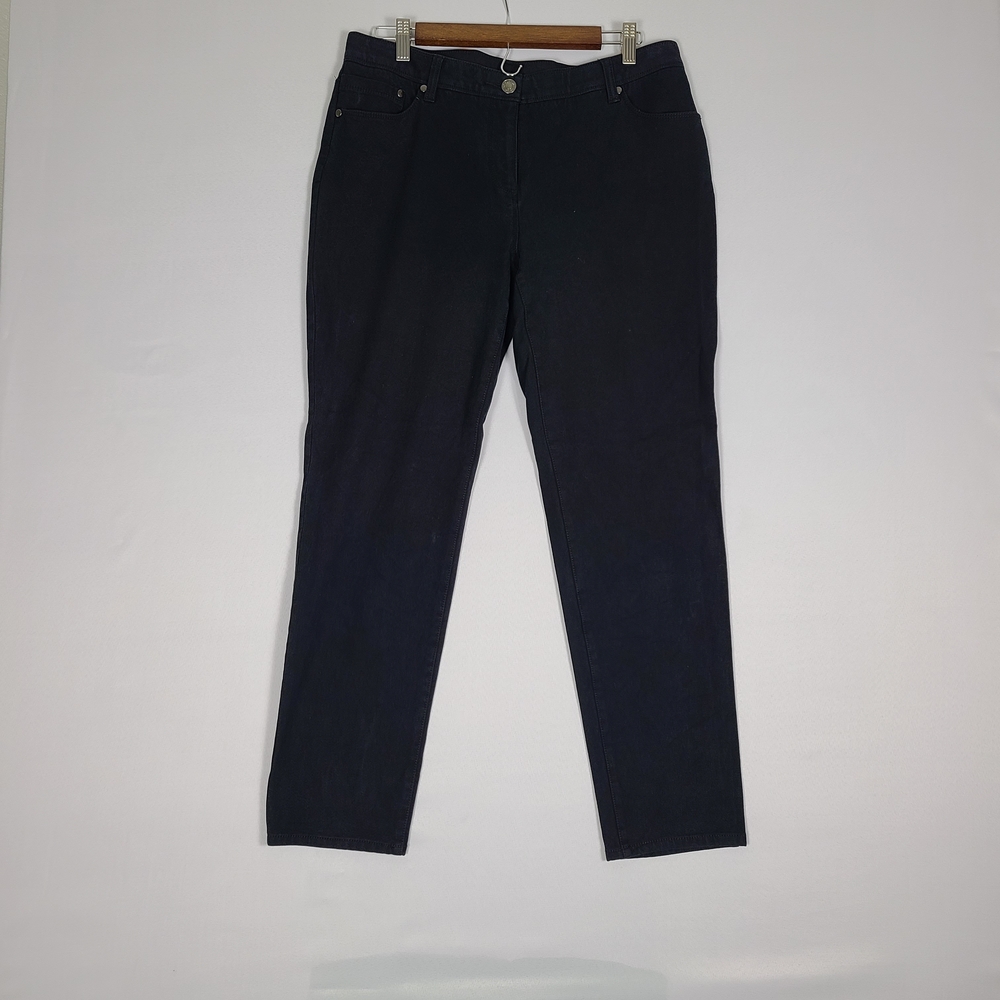 Chicos So Slimming Striaght Leg Ankle Pants Women's Size 2 US 12 Midrise Black